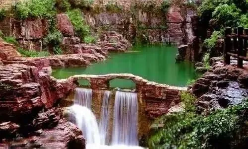 山河四省免门票游5A云台山景区