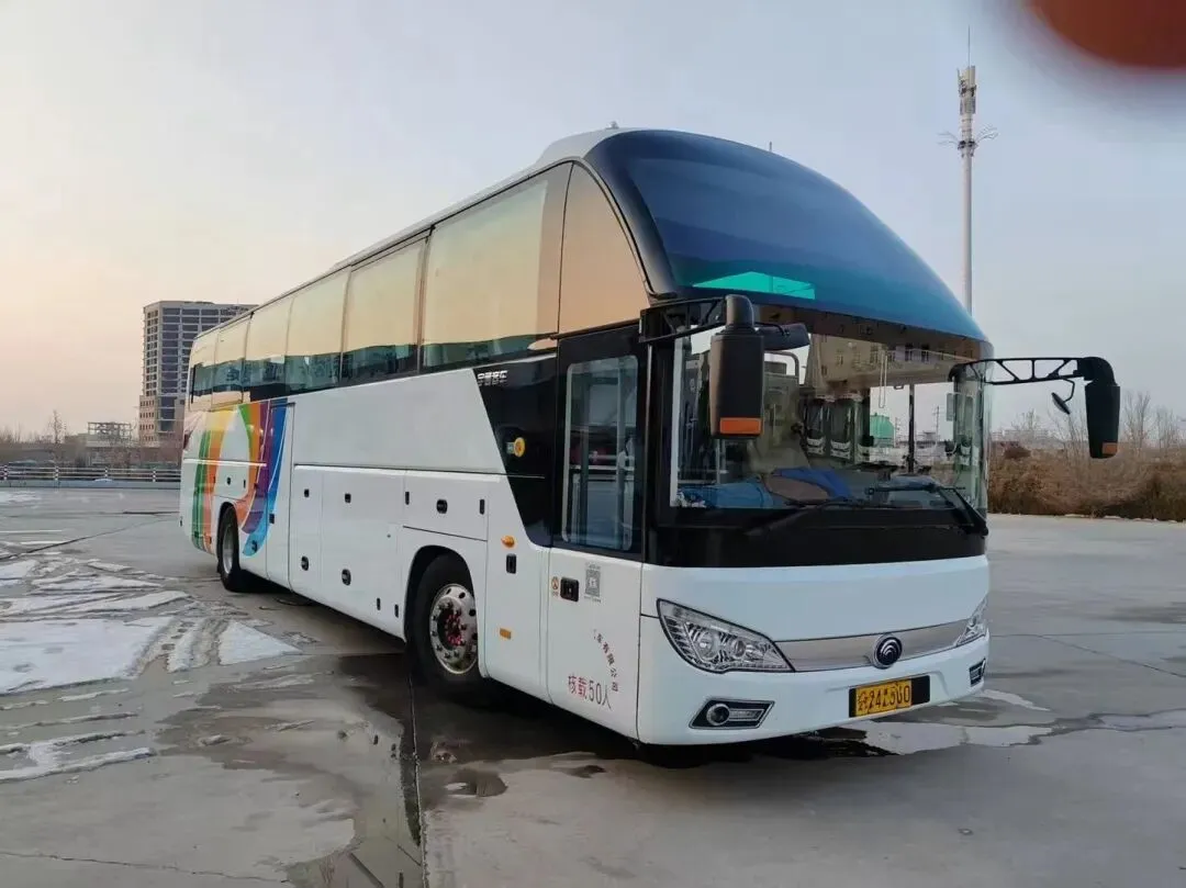 19年4月 50座宇通6122 旅游户