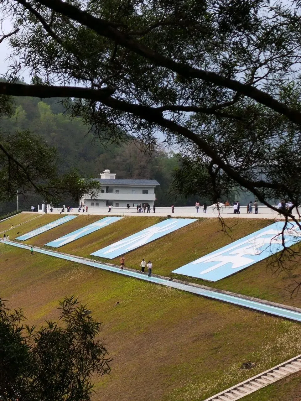 尚文水库旅游景区变美中