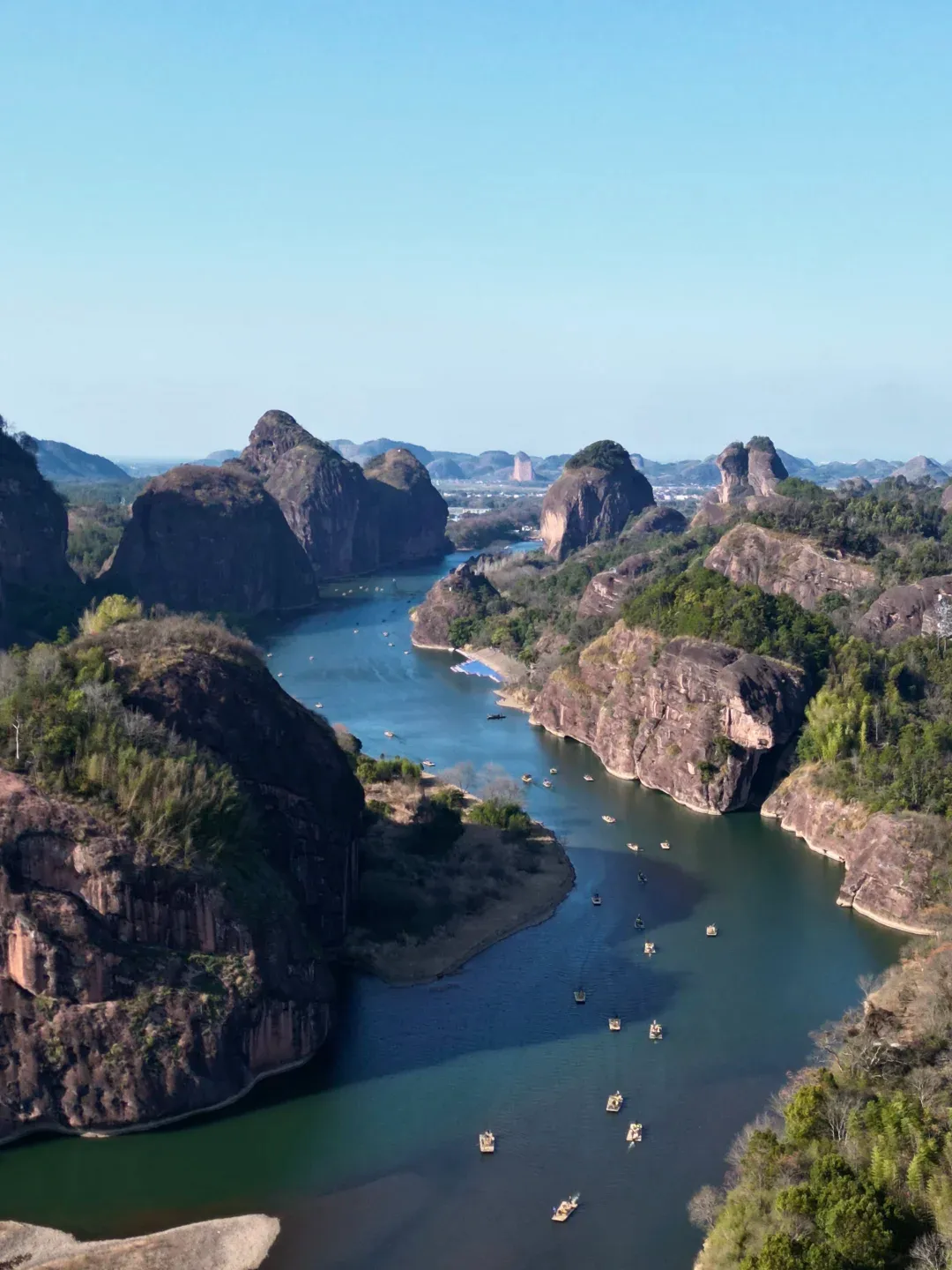 春节过后错峰旅游!这5座AAAAA景区人少景美性价比超高!不排队随便拍照,太爽了!!