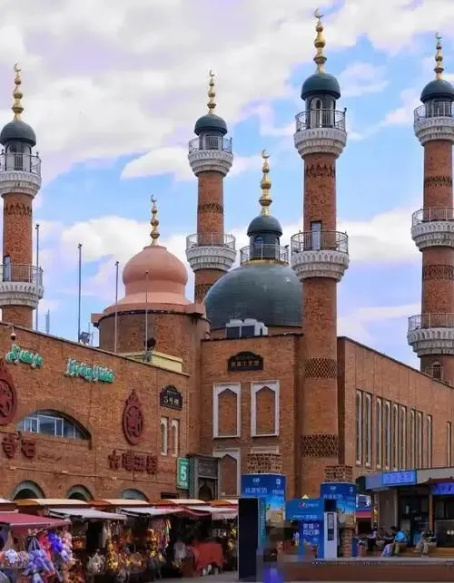 乌鲁木齐:把全国景区饭碗砸漏了,是这西域风情的乌市