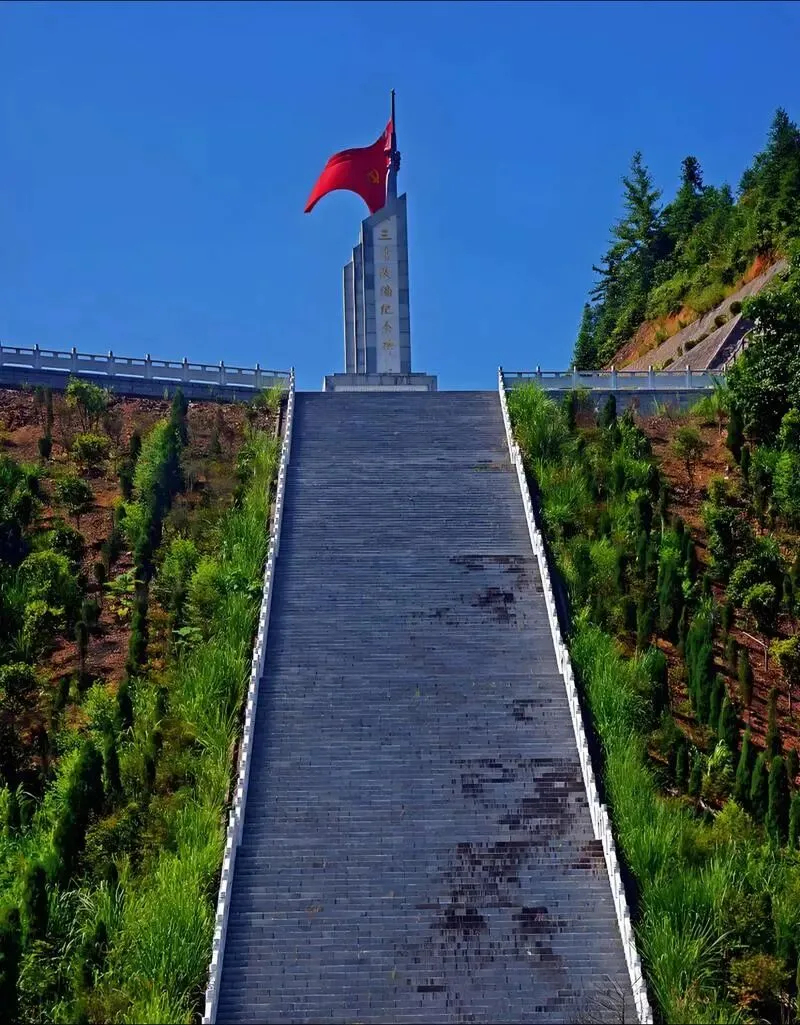 宁夏六盘山丨旅游攻略丨景点介绍