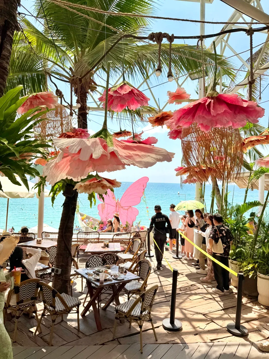 5月三亚旅游全攻略:行李箱必备物品清单,精选环岛线路报价,二人四天嗨玩不迷路