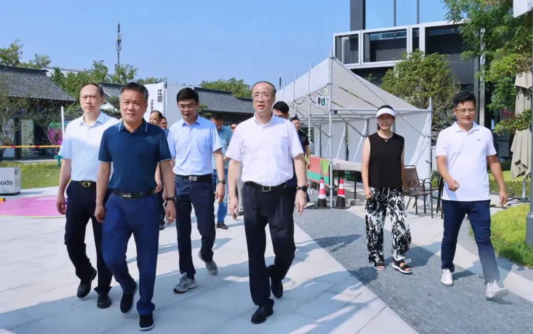 市政协来景区专题调研城市有机更新工作