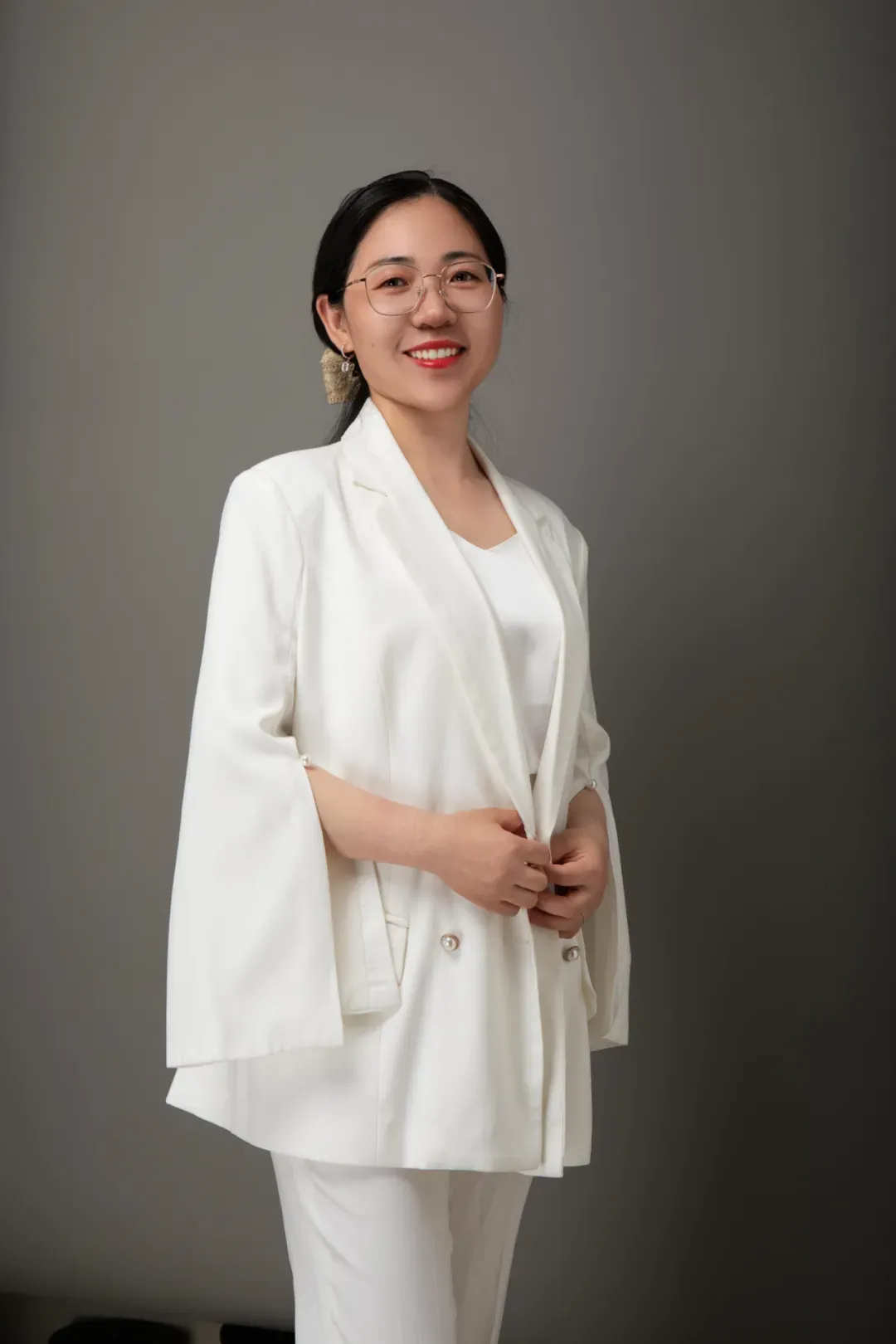 游客划船落水,景区管理者应赔偿精神损害抚慰金吗?