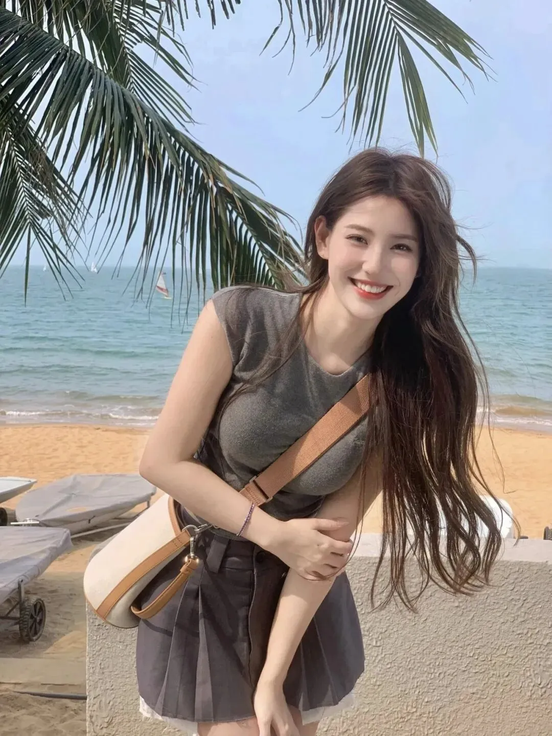 旅游海边拍照,5个姿势,甜美动人,大大方方很漂亮