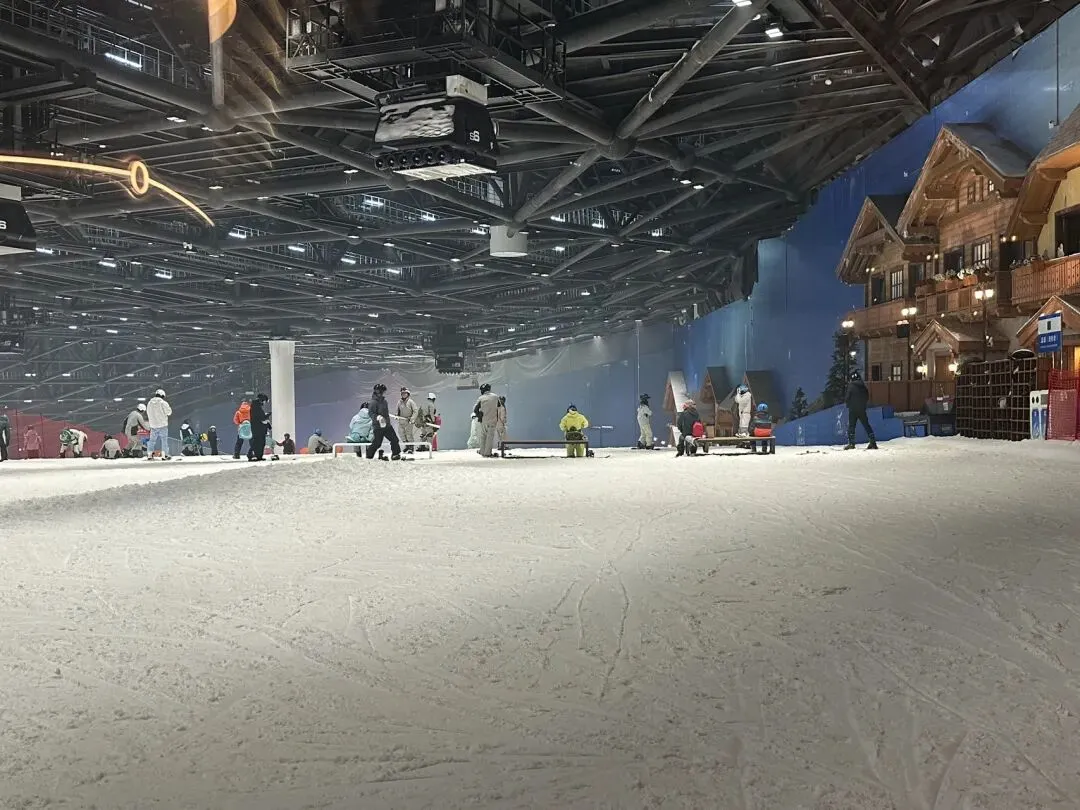 上海耀雪世界:南方冰雪旅游的“破圈”样本