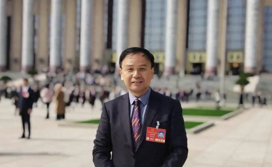 代表建议:增加对研学旅游等特色旅游形态的扶持与规范条款