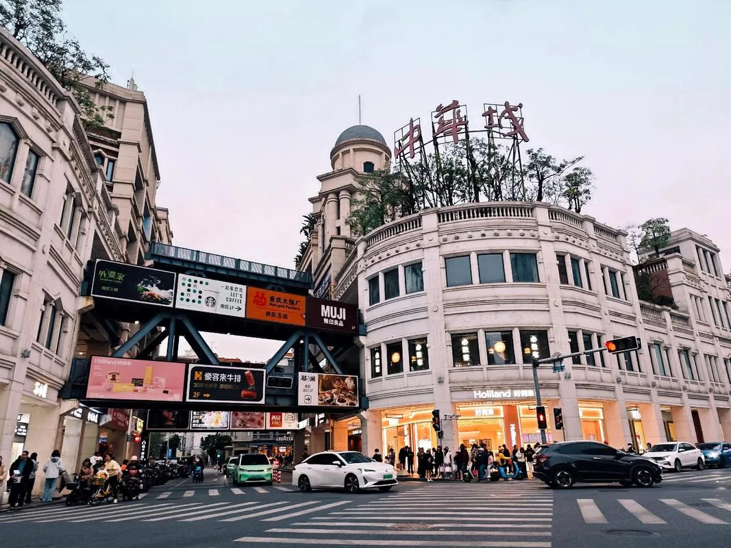 大量韩国人涌入福建厦门,打着旅游的名义,不登鼓浪屿不逛中山路,究竟意欲何为?