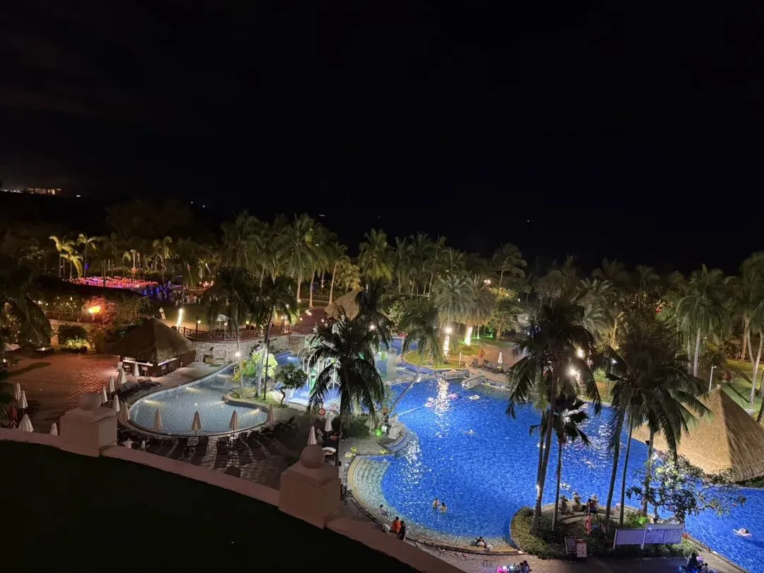 机票5000多,来三亚一个景点没有逛