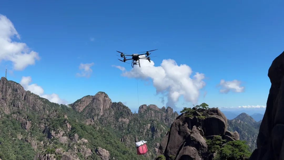 美团无人机开通全国首个5A景区低空即时配送航线