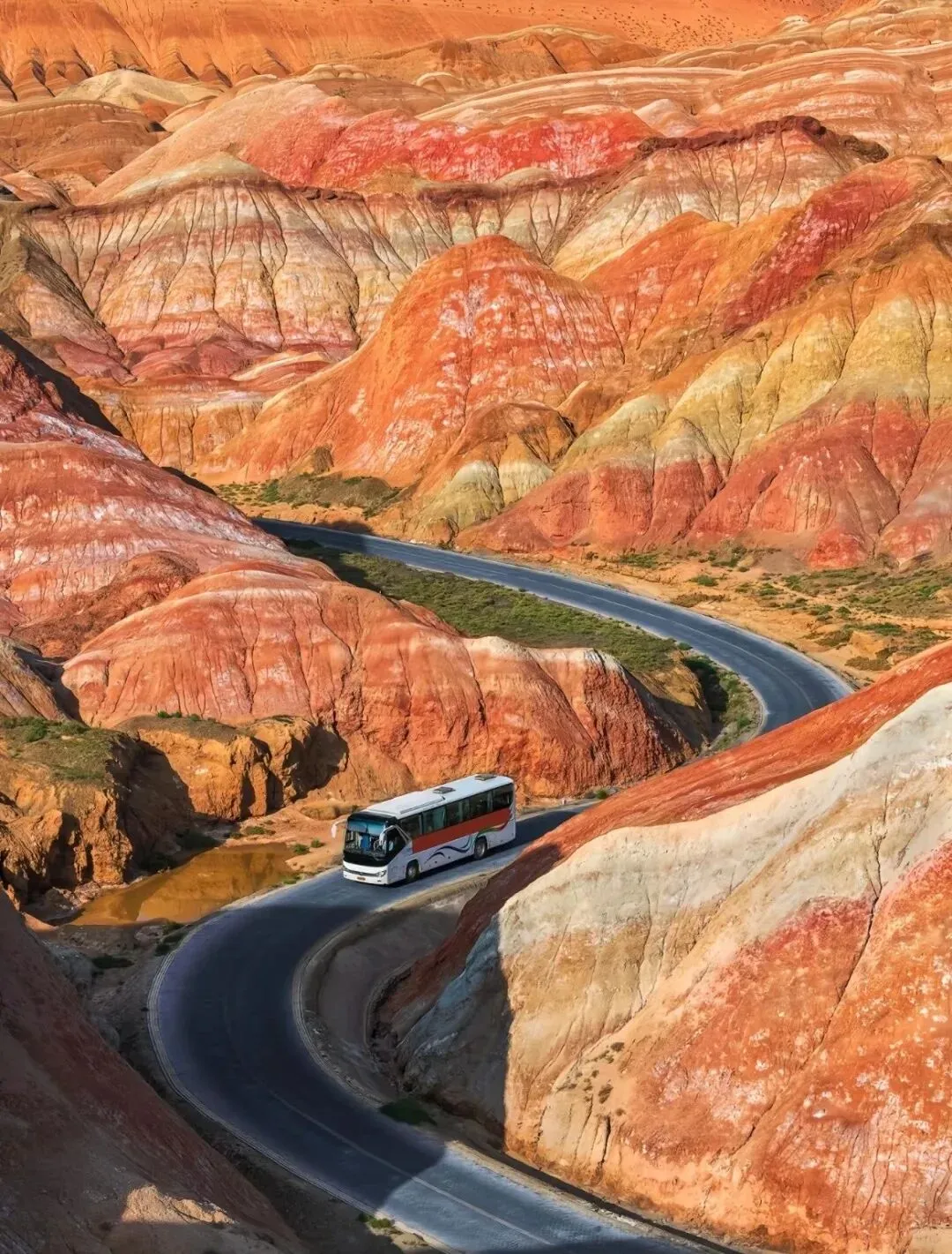 太震撼了!中国这六个神奇景点,堪称大自然的鬼斧神工!