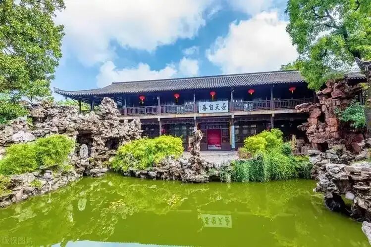 春天旅游目的地推荐,这几个承包了春天的浪漫,累了就去小住几天