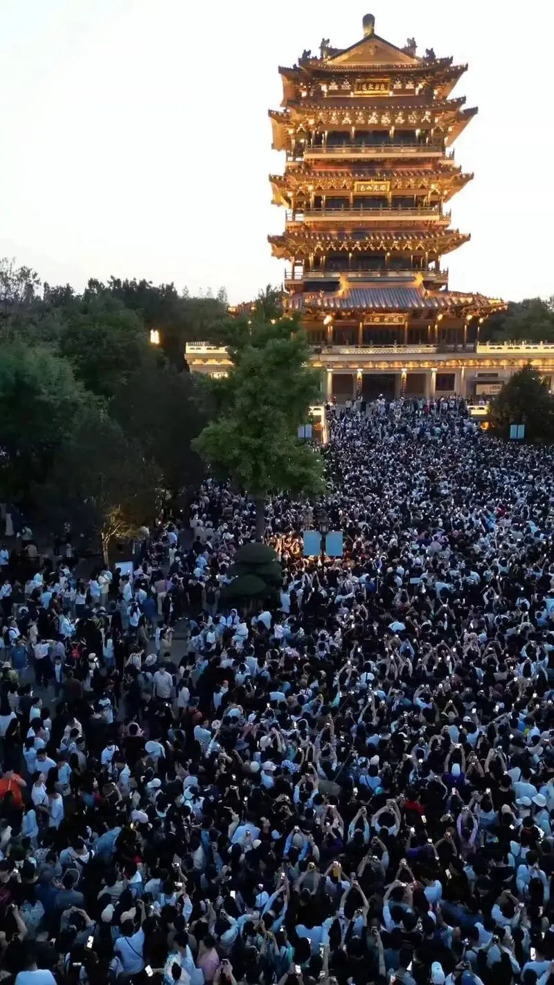 国内最坑人的8个5A级景区,看看你去过几个?假期出游的快进来看看,紧急避雷