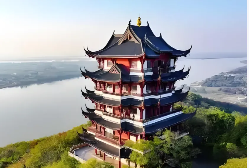 免门票游玩三个景点马鞍山采石矶,褒禅山华阳洞,李白文化园.节省140元门票.