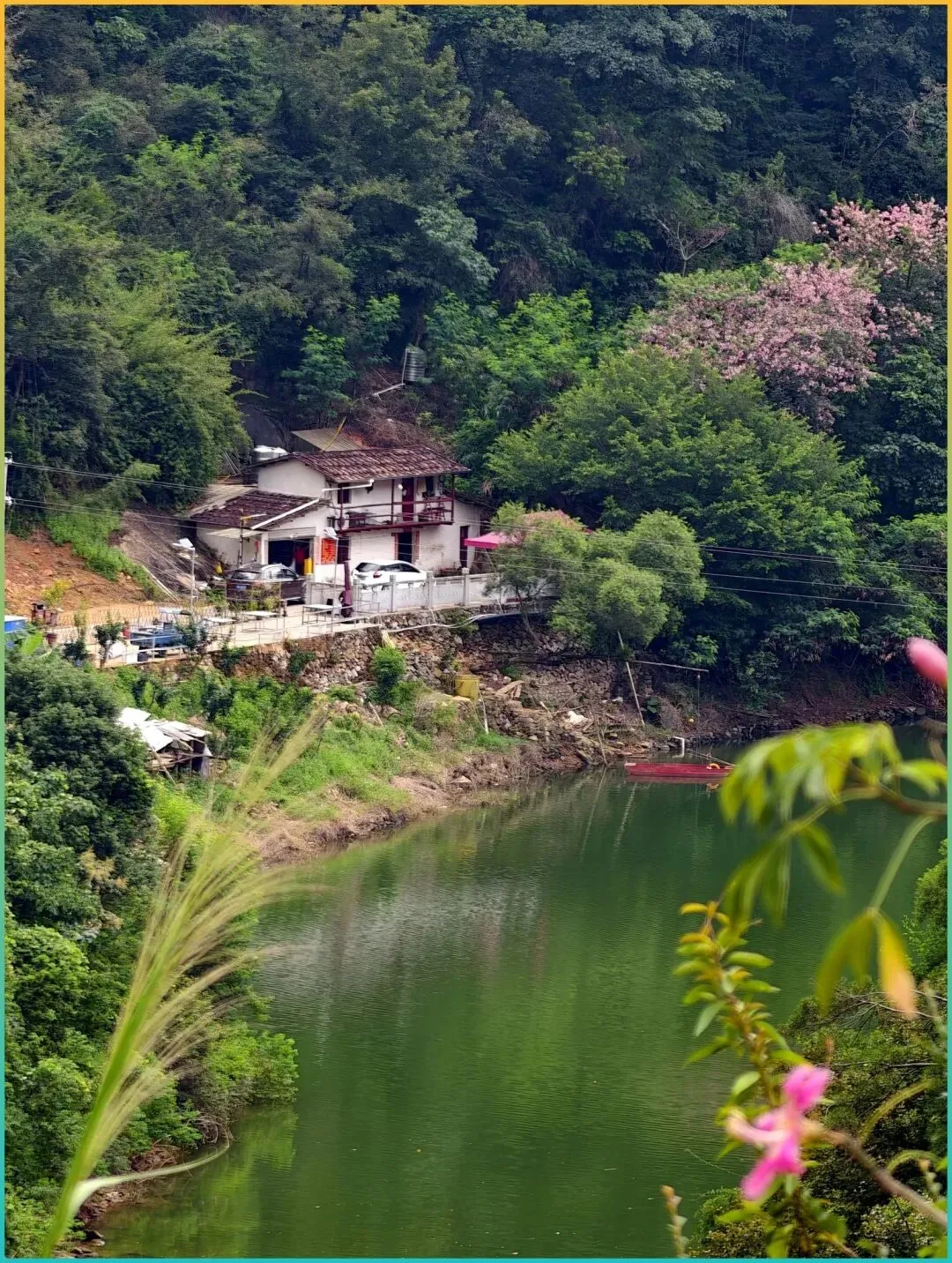 河南的这处春日舒适宝藏景点,风景秀丽,似人间仙境,堪称北方山水的天花板!