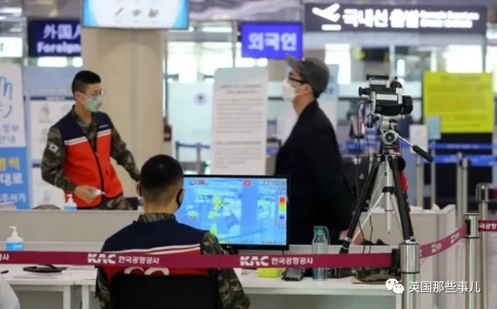 回国后不隔离还旅游,结果确诊新冠她被起诉赔偿1.3亿!