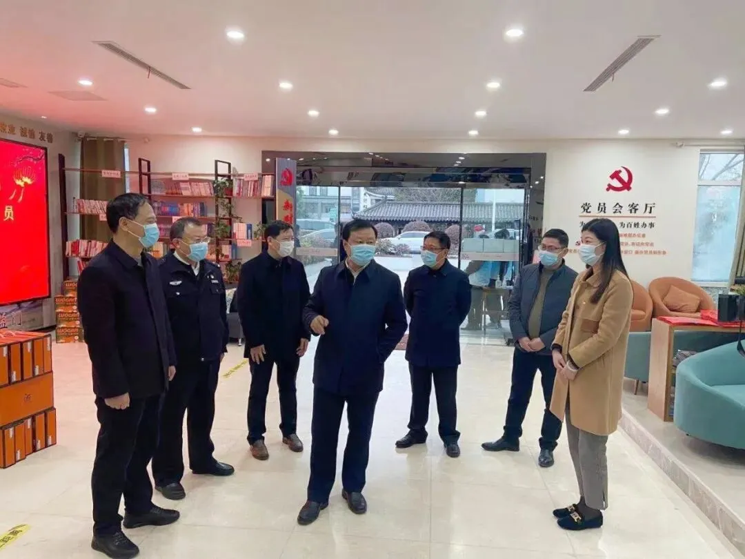 张耀武慰问景区疫情防控一线工作人员