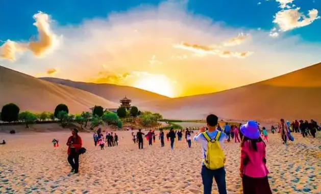 浅谈“假期旅游”