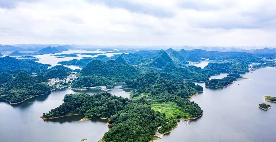 清镇市十大必去旅游景点,来贵阳市一日游首选这里!