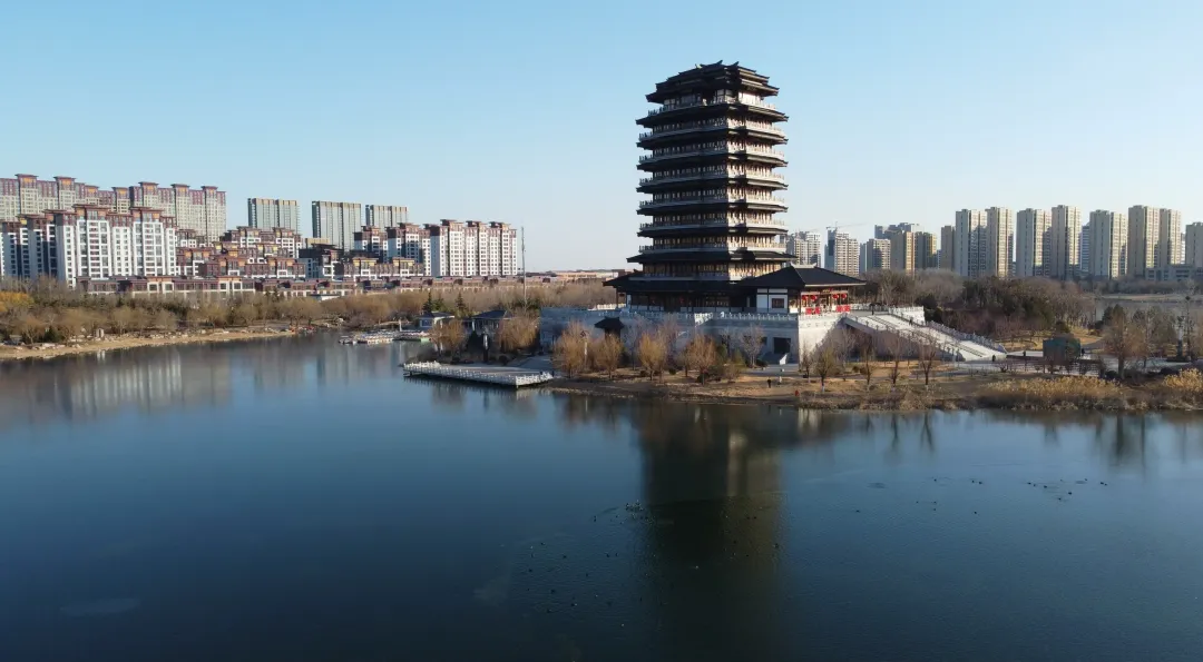 大批韩国人涌入淄博街头,打着旅游的幌子,不看古城不品鲁味,到底被啥迷住了?