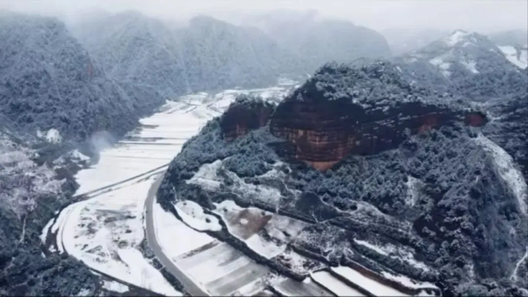 【乡村旅游】春雪漫盈上坪境 泼墨山水永固滩