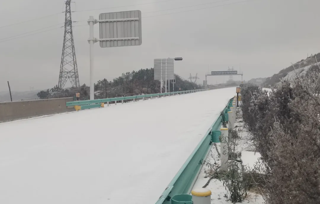 紧急提醒!气温大幅下降,注意规划行程 | 平安春运 交警同行