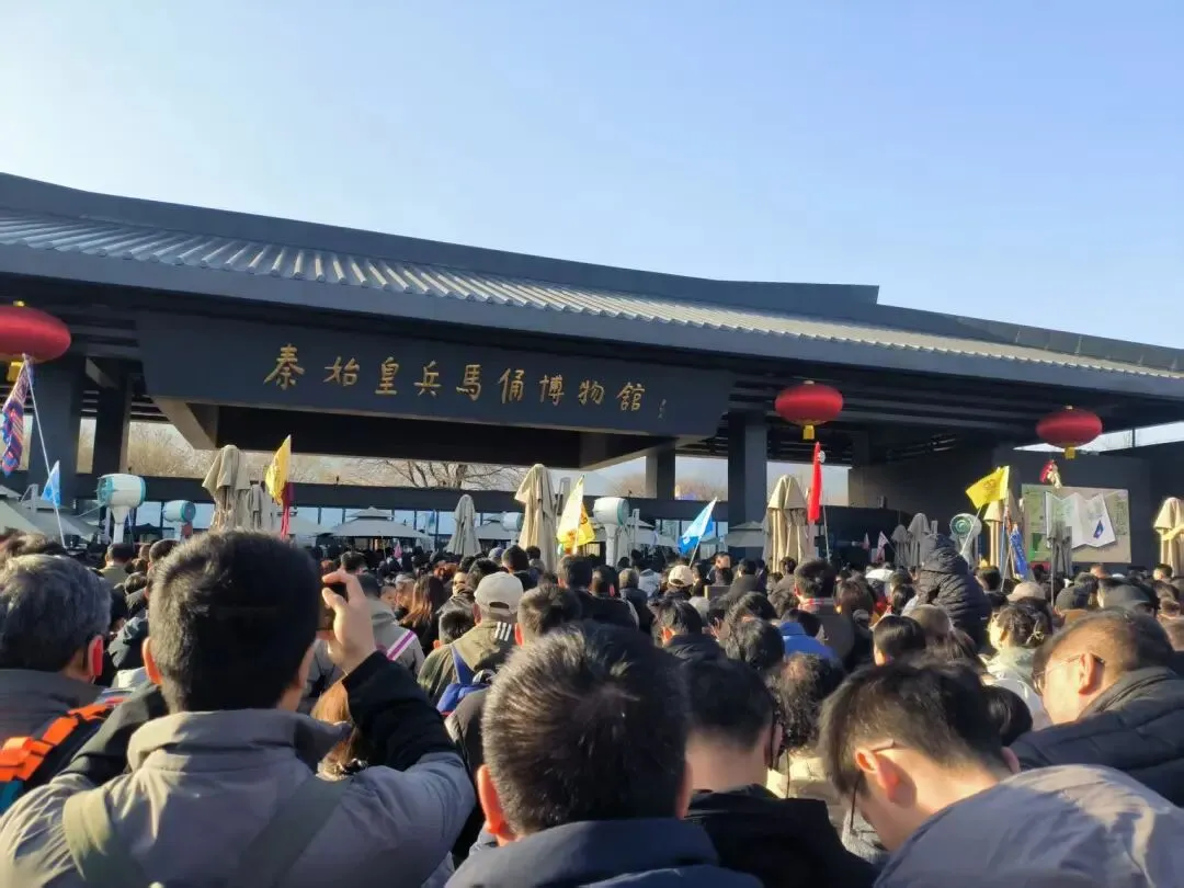 计划去旅游,你对当地导游有什么期待?以西安为例!