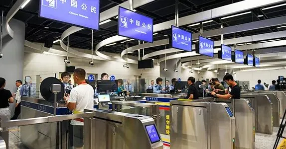 踏青旅游特辑(二)丨三月遇上春风温柔的维港,香港三天攻略自由行奇妙之旅!