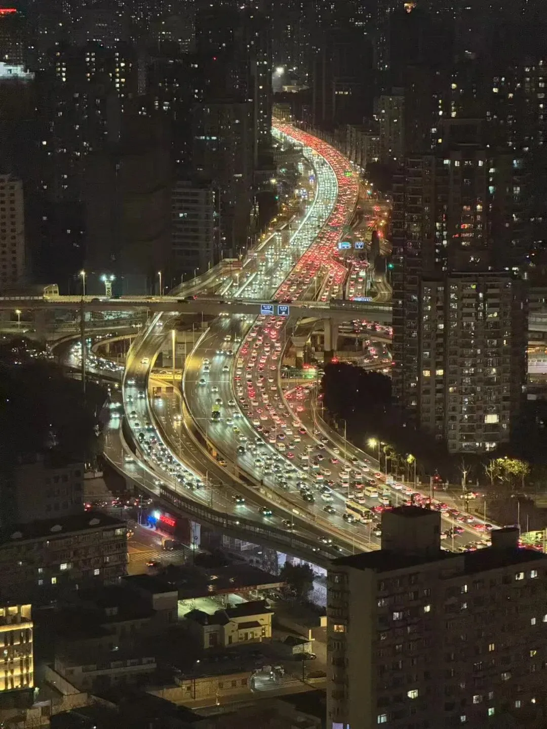 睡前随笔|清晨六点的中国是什么感觉?旅行指南不会告诉你的视角