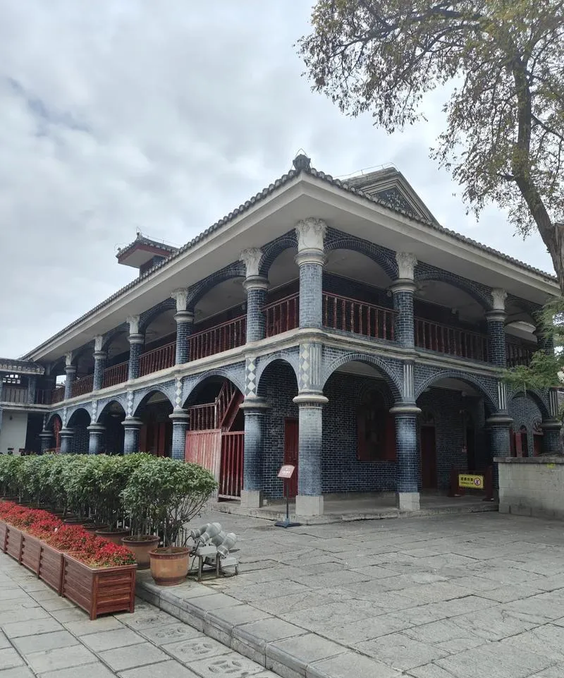 谁说旅行必须做攻略?在遵义街头随意Citywalk,才是打开春天的正确方式