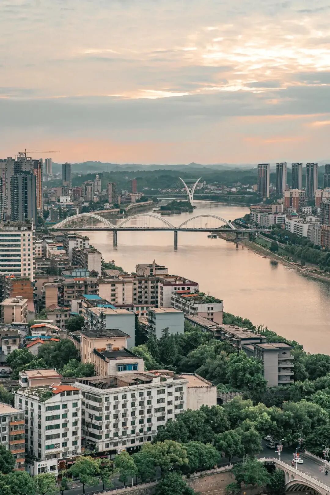 邵阳美食和旅游攻略