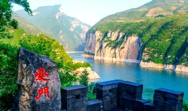 高铁直达!奉节十大旅游景点精选,想来奉节旅游,看这个攻略就够了!!!