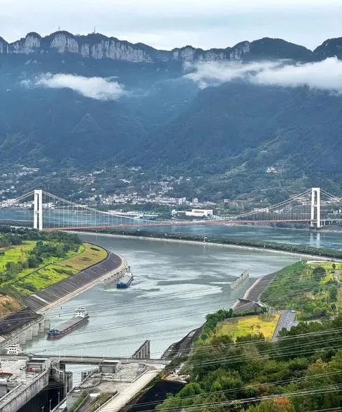 高铁直达!宜昌十大旅游景点精选,想来宜昌旅游,看这个攻略就够了!!!