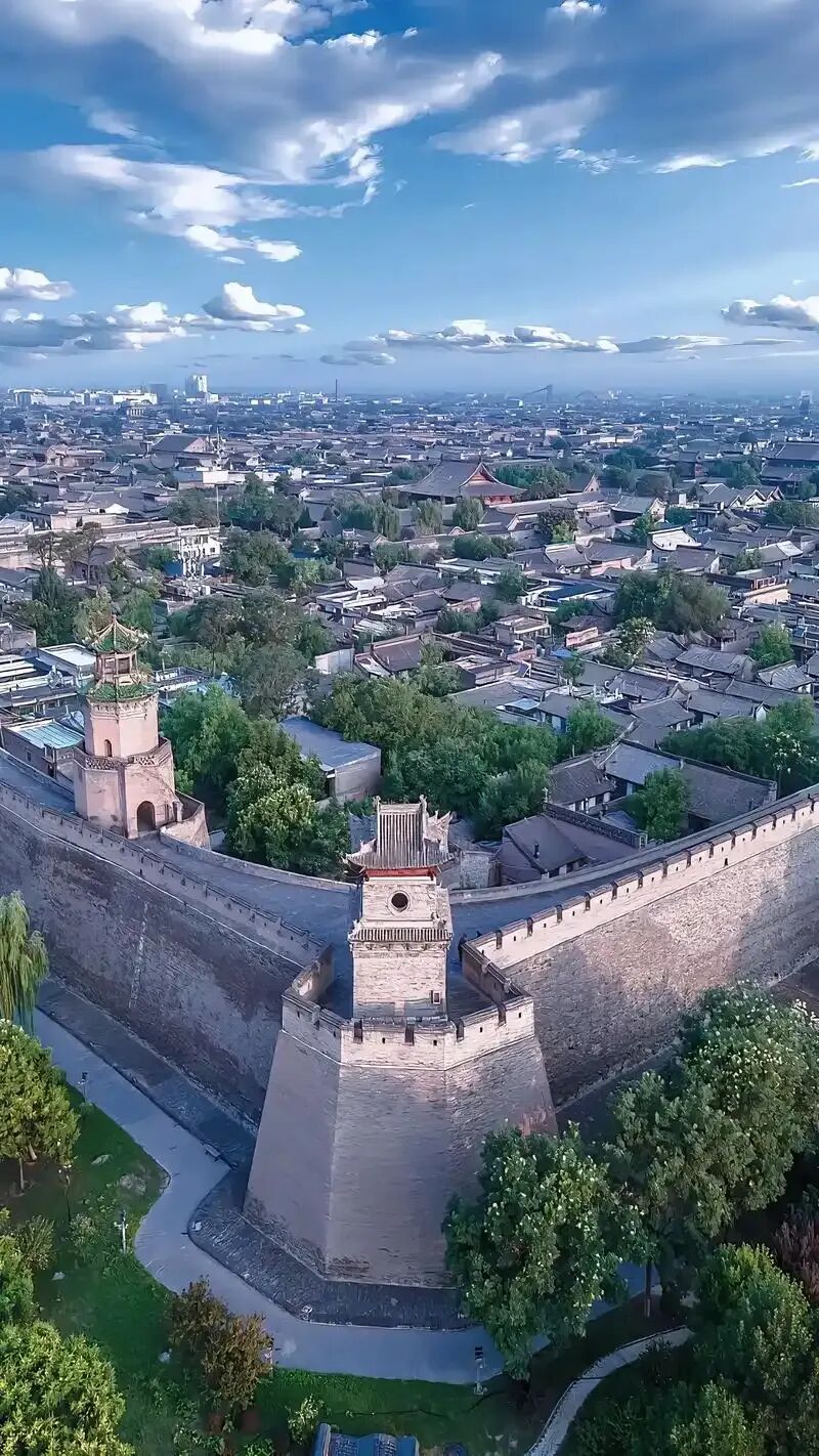 山西晋中旅游攻略:一座城,半部华夏古韵史,等你来翻阅!一座被时光“封印”的古城,究竟藏着多少不为人知的故事?