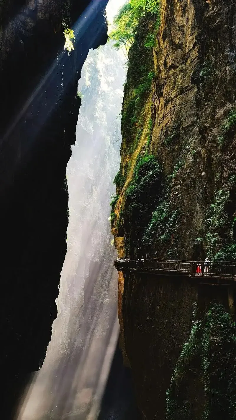 武陵山大裂谷丨旅游攻略丨景点介绍