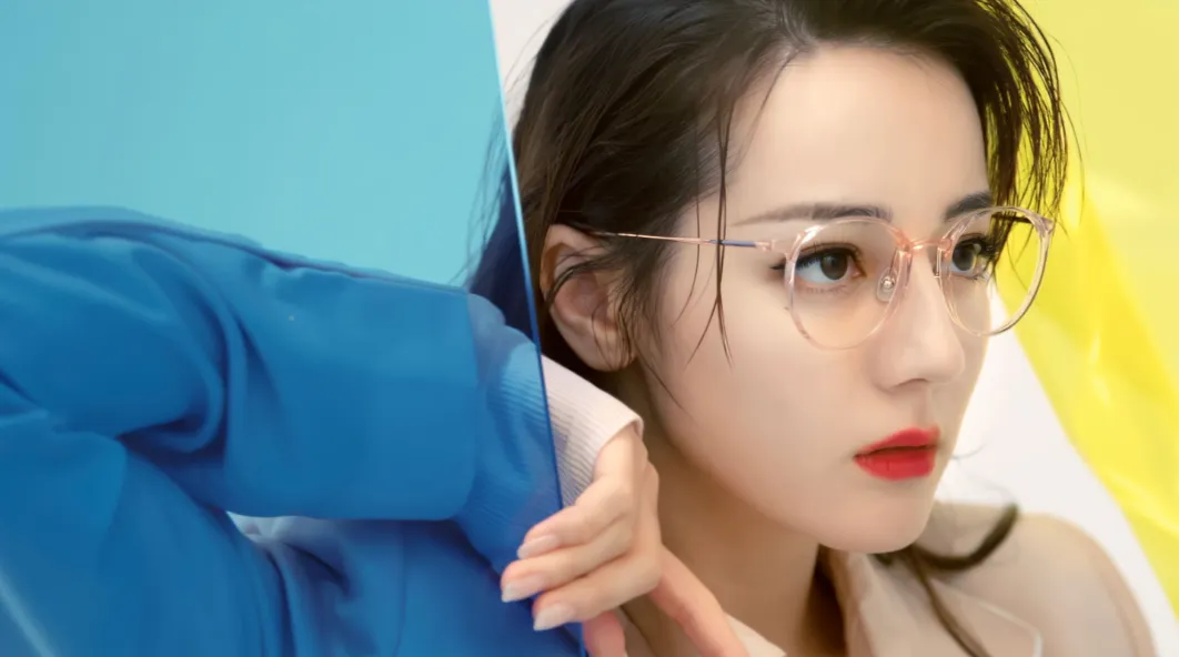 迪丽热巴安全回国背后:行程规划与危机应对的深刻教训