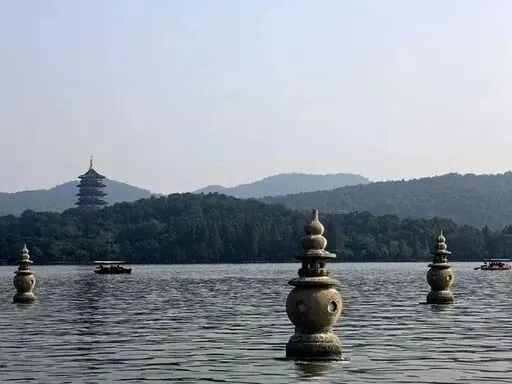 别再瞎做旅游攻略了!2026 杭州保姆级教程,AI 帮你 30 分钟搞定,直接抄作业