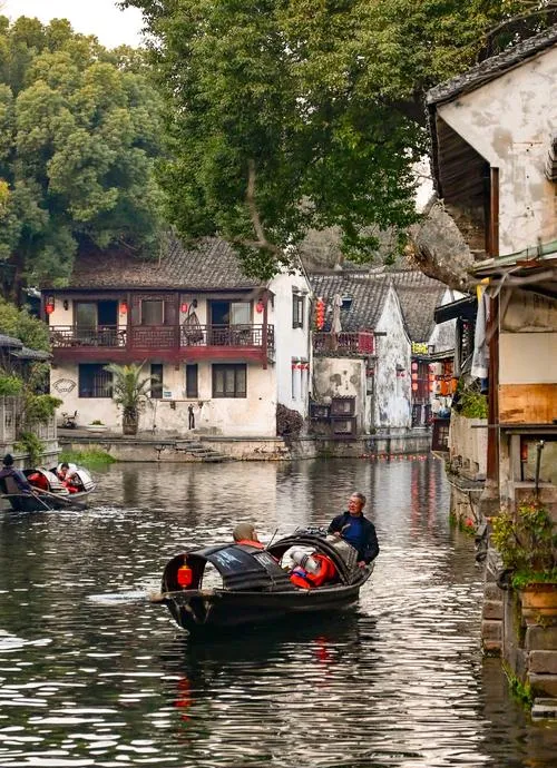 绍兴仓桥直街懒人旅行计划,轻松玩遍精华
