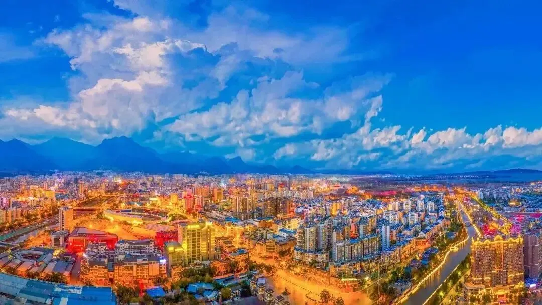 逛吃旅游攻略丨四月赴西昌,赴一场花海与山海的浪漫之约