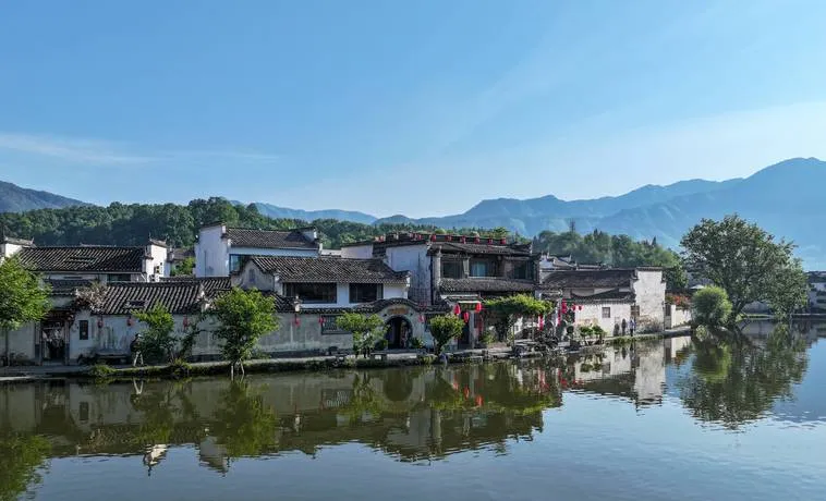 攻略 国内小城,老外扎堆?宏村保姆级旅行指南,一文看懂景区玩法与行程规划