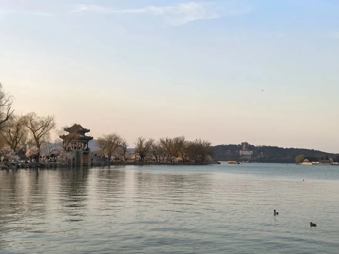 北京旅行攻略|颐和园当成大公园来逛就太可惜了,一文带你重走和读懂——作为“晚清历史故事会”与“乾隆慈禧度假梦”的~颐和园