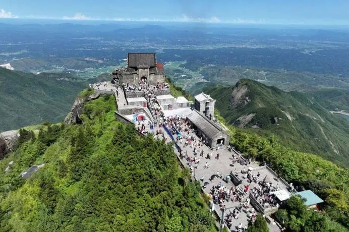 攻略 国内小城,老外扎堆?南岳衡山保姆级旅行指南,一文看懂景区玩法与行程规划