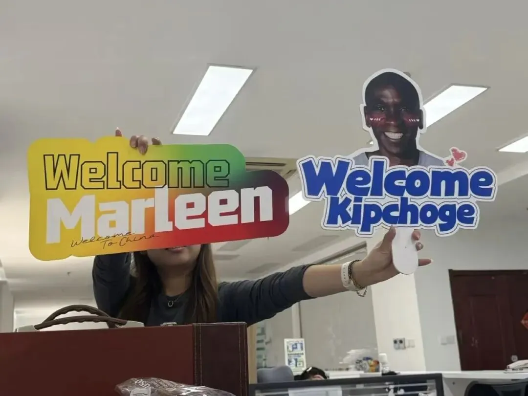 基普乔格行程安排曝光:3天6场活动 包括赛前早餐跑和比赛当天助威团