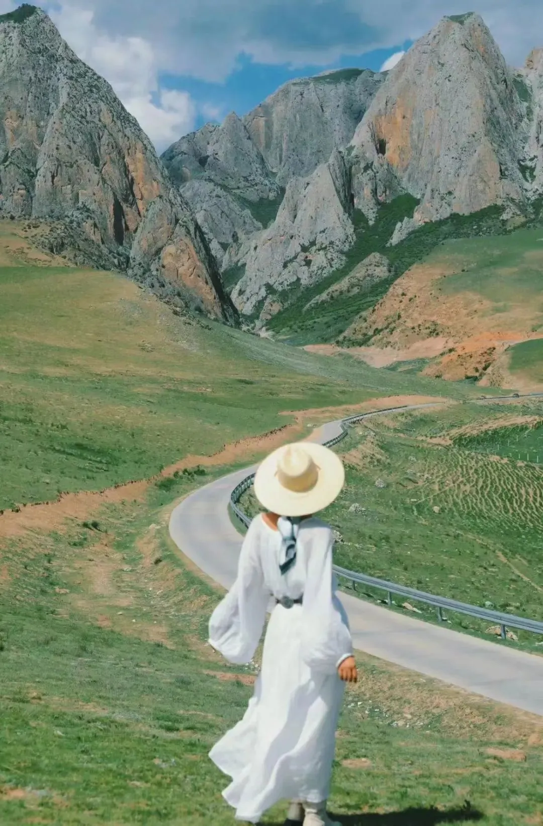 旅游攻略 | 甘南4日深度游路线推荐: 转经、徒步、住石城……