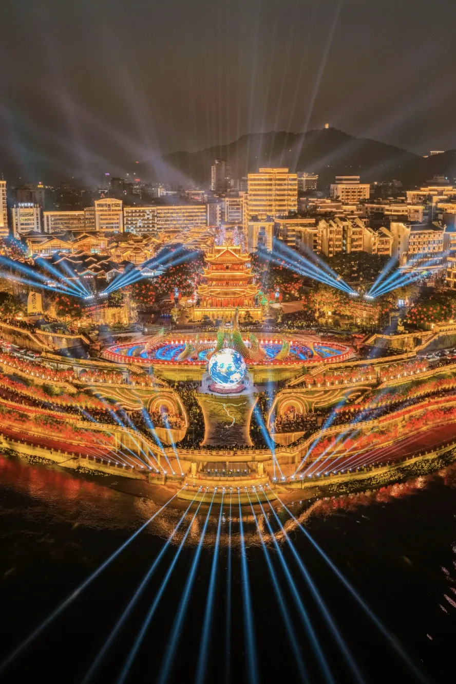 文旅部部长推动文化和旅游的整体规划