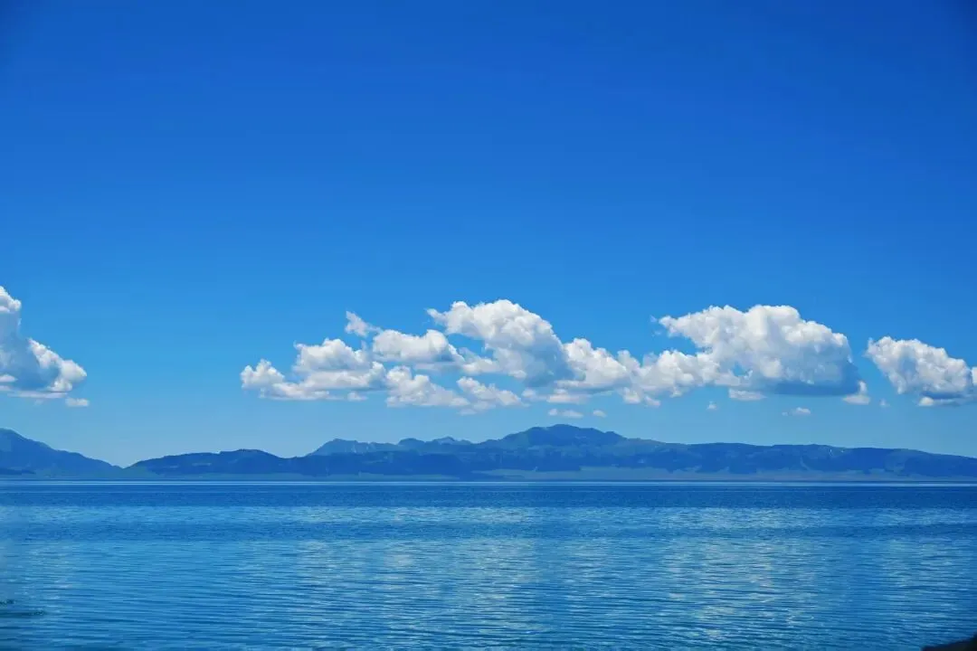 这是一篇夏季的新疆双人行自驾旅游攻略!