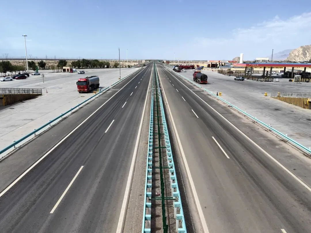 新疆旅游攻略大全(2026)超级实用,建议收藏!