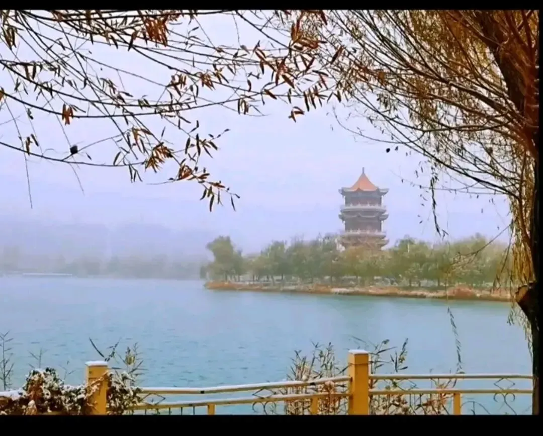 新疆和田旅游攻略|玉石之都、沙漠秘境,丝路古城的西域风情