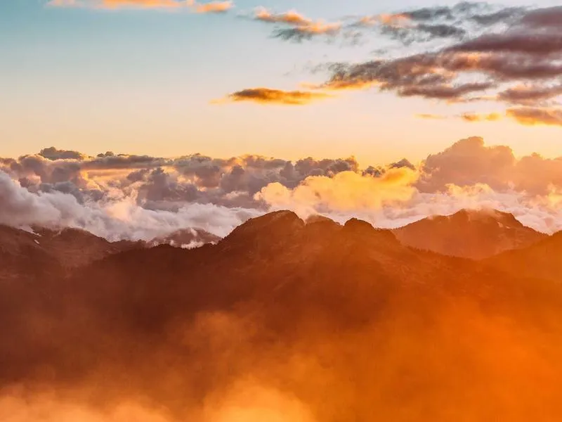 新疆旅游攻略大放送,助你成为朋友圈的旅行达人!